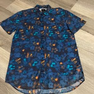 GUC Quiksilver Men’s Button Down Shirt Tall Fit Size XL